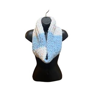 Handmade Chunky Knit Infinity Scarf - Baby Blue and White